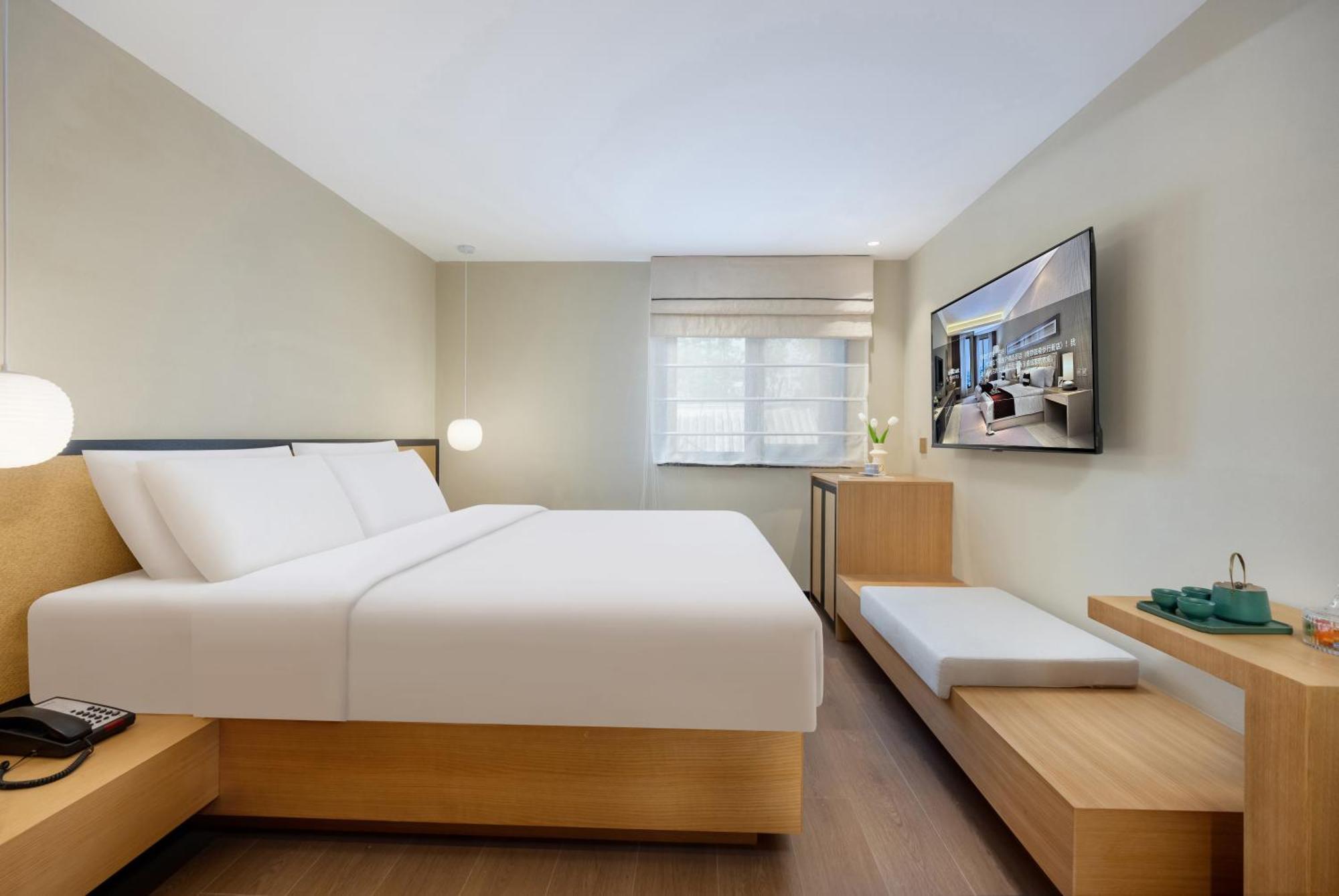 Beijing Tangfu Nanluoguxiang Wang Fu Jing Forbidden City Snack Street Hotel,1 Stop Walking To Airport Express,3 Stop To Tiananmen&Free Laundry Dry Service &Professional Free Tour Ticket Service With English Speaking Staff Exterior foto