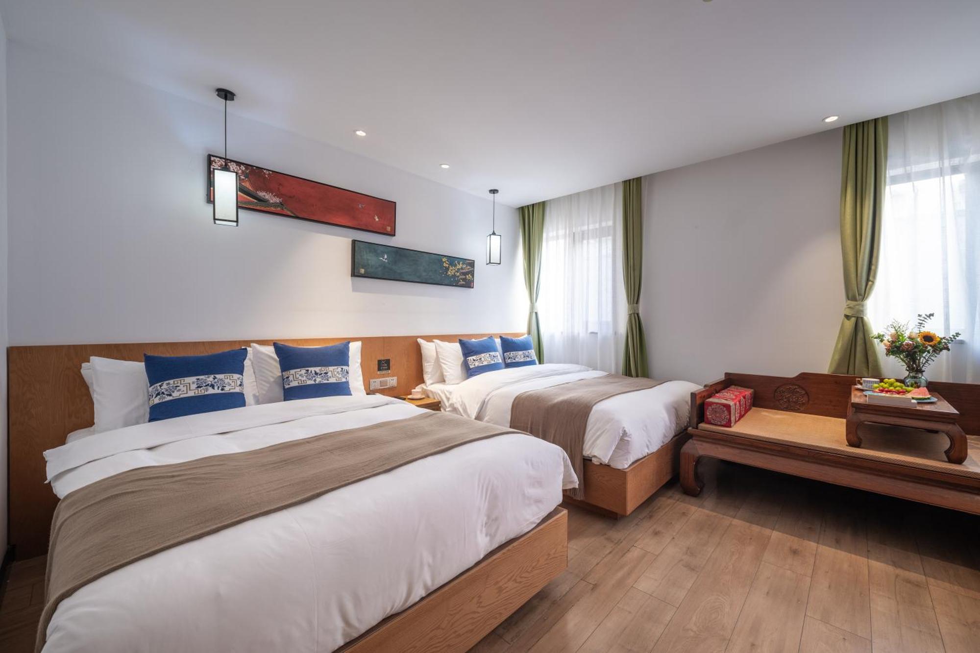 Beijing Tangfu Nanluoguxiang Wang Fu Jing Forbidden City Snack Street Hotel,1 Stop Walking To Airport Express,3 Stop To Tiananmen&Free Laundry Dry Service &Professional Free Tour Ticket Service With English Speaking Staff Exterior foto