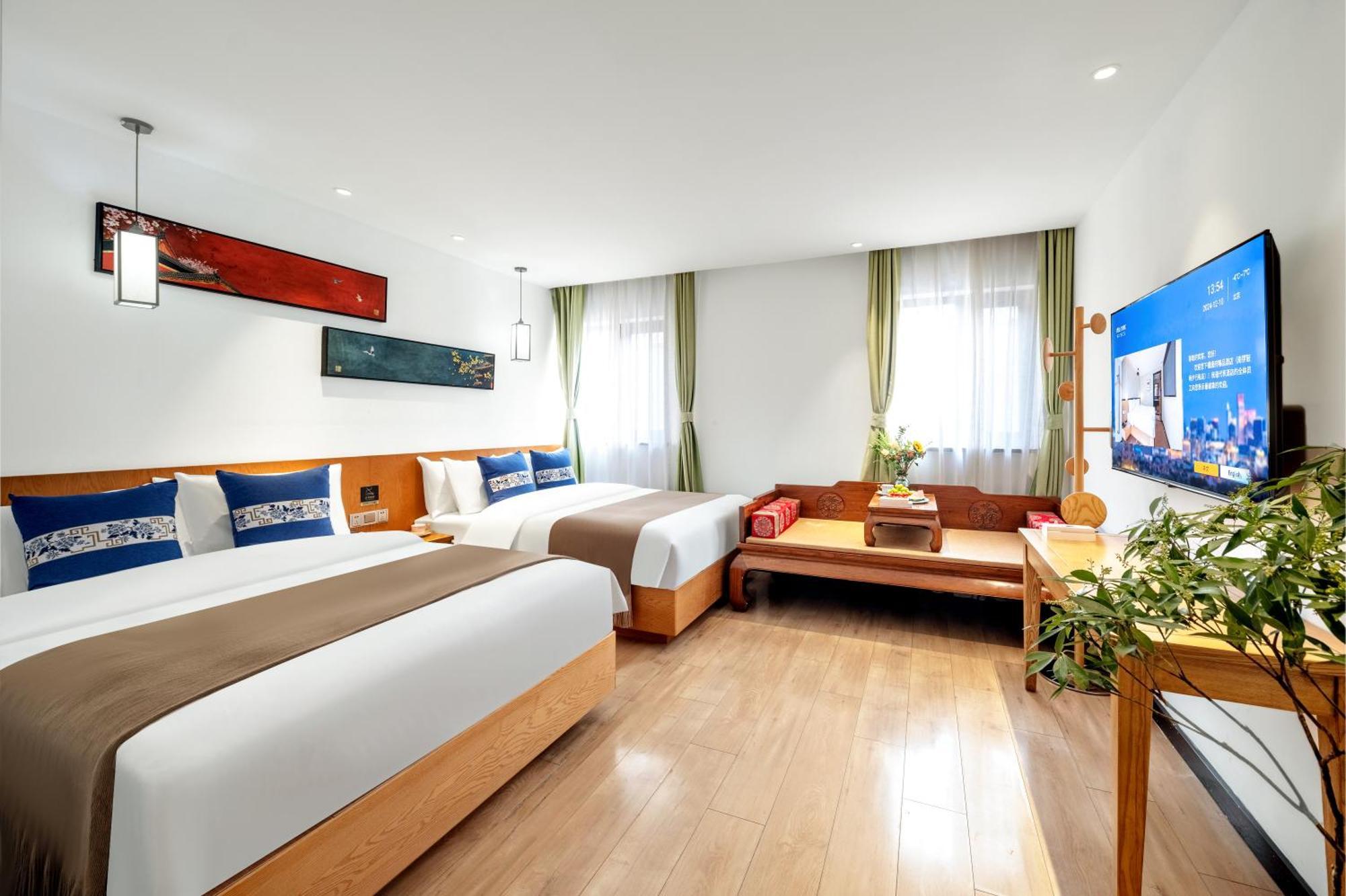 Beijing Tangfu Nanluoguxiang Wang Fu Jing Forbidden City Snack Street Hotel,1 Stop Walking To Airport Express,3 Stop To Tiananmen&Free Laundry Dry Service &Professional Free Tour Ticket Service With English Speaking Staff Exterior foto