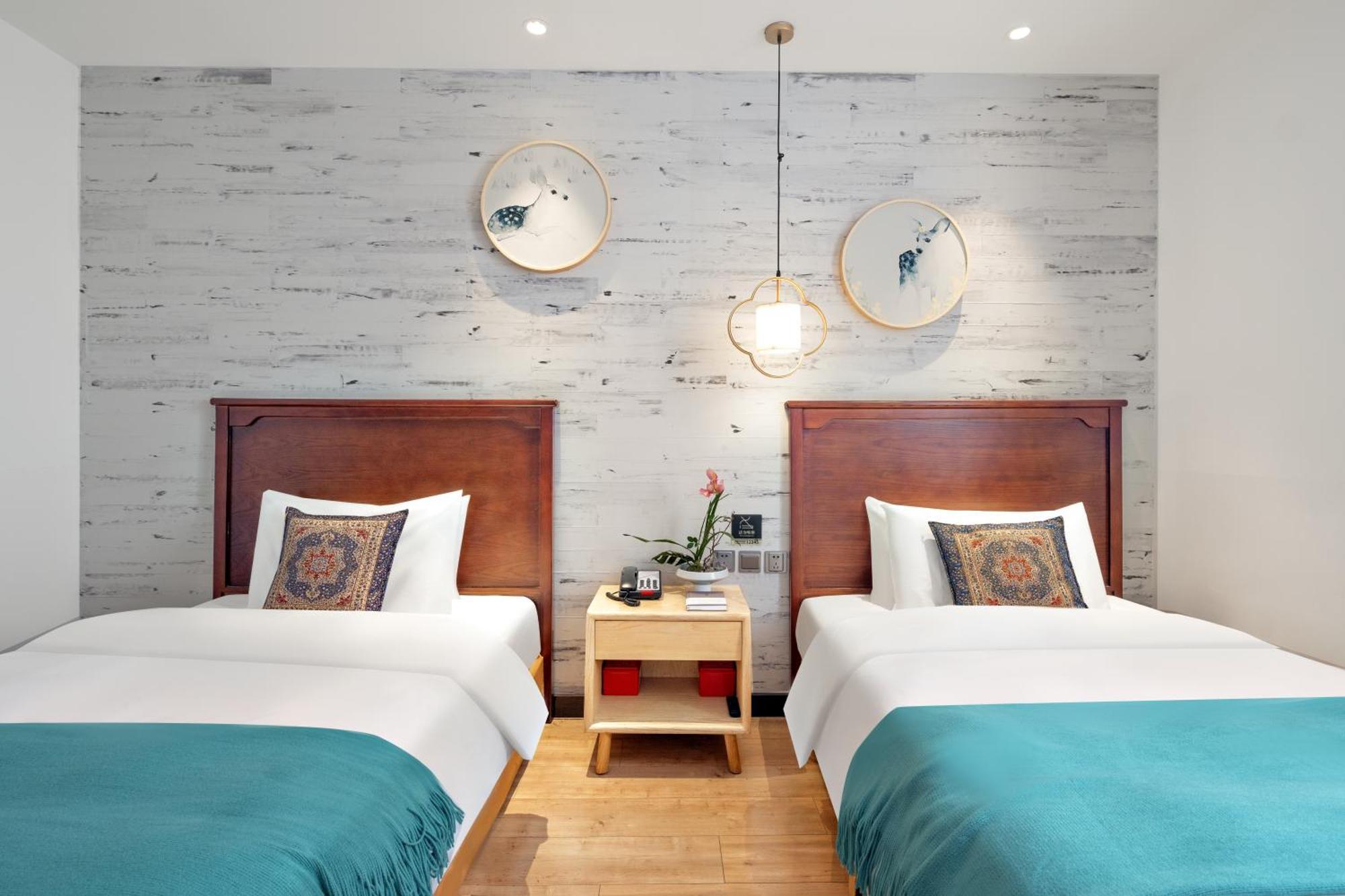 Beijing Tangfu Nanluoguxiang Wang Fu Jing Forbidden City Snack Street Hotel,1 Stop Walking To Airport Express,3 Stop To Tiananmen&Free Laundry Dry Service &Professional Free Tour Ticket Service With English Speaking Staff Exterior foto