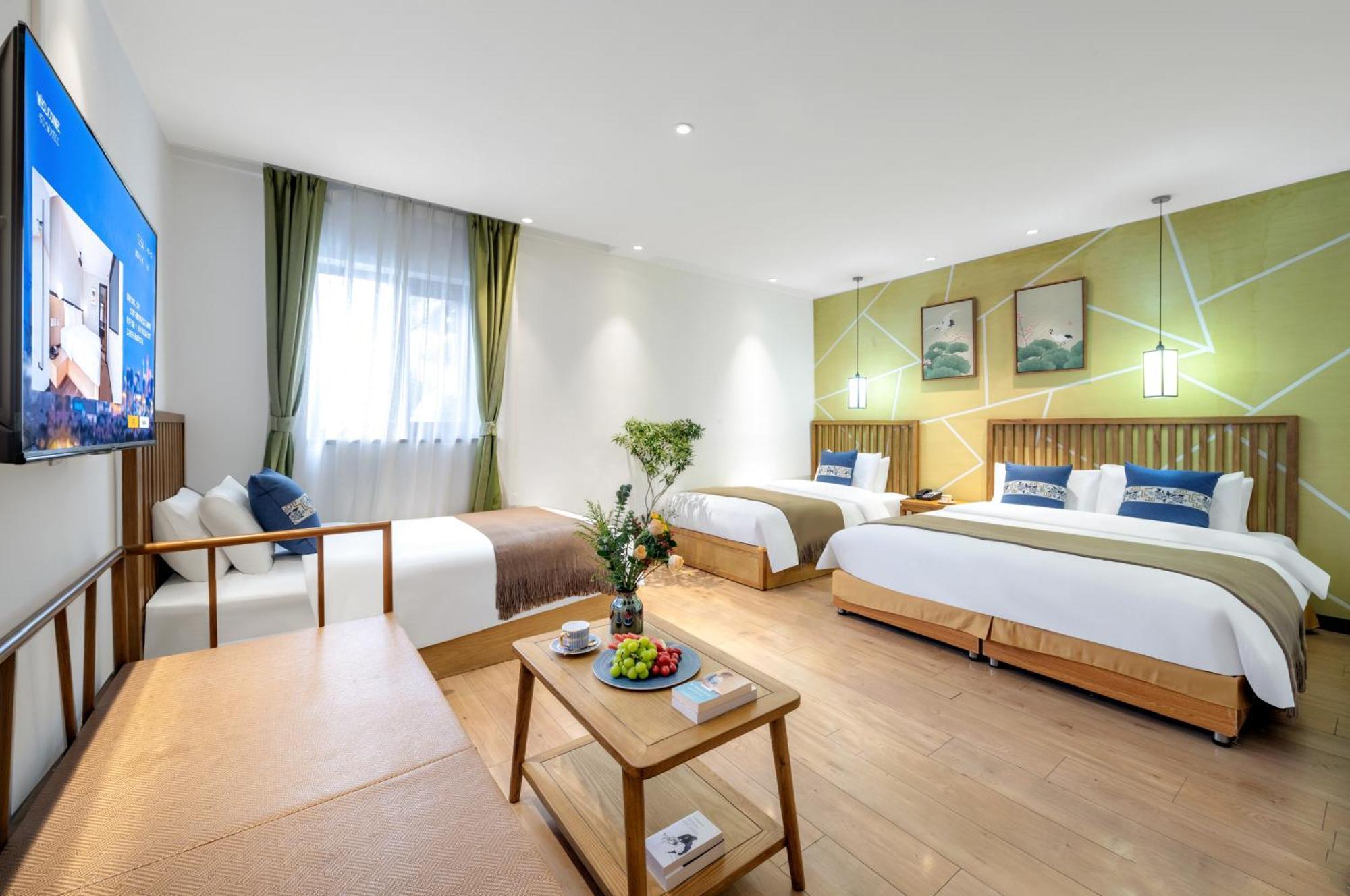 Beijing Tangfu Nanluoguxiang Wang Fu Jing Forbidden City Snack Street Hotel,1 Stop Walking To Airport Express,3 Stop To Tiananmen&Free Laundry Dry Service &Professional Free Tour Ticket Service With English Speaking Staff Exterior foto